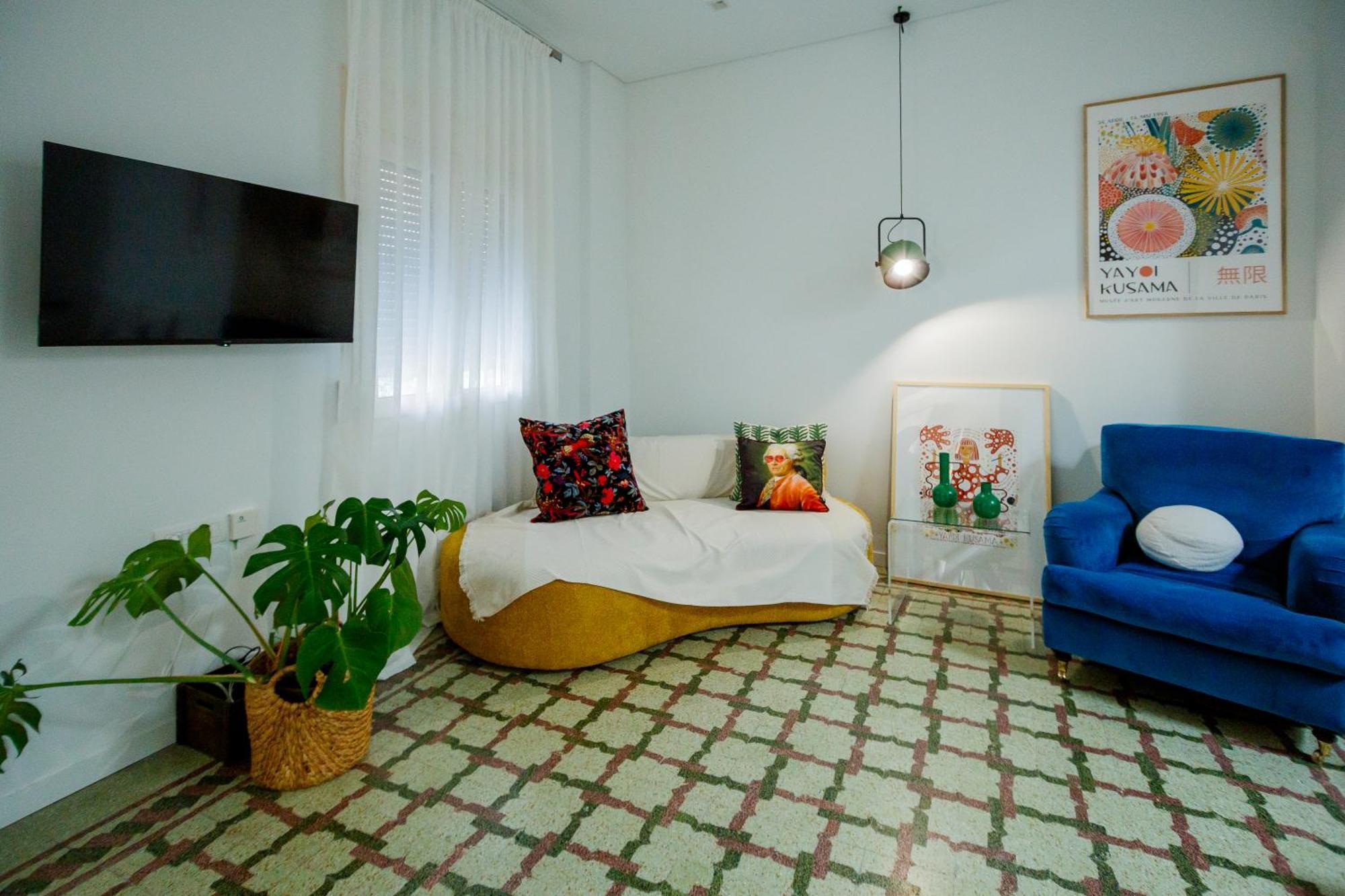 Apartment Kazarnehouse